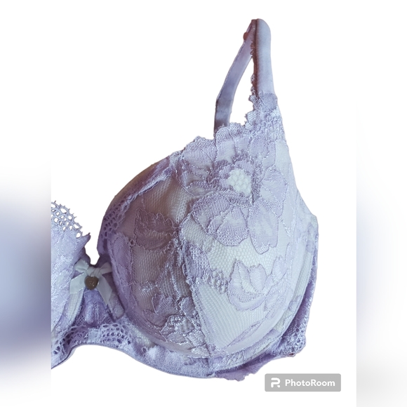 Victoria's Secret Intimates & Sleepwear Lacey U/W Bra. EUC Lavender Color. - Picture 3 of 10